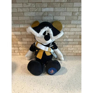 DISNEY MICKEY MOUSE THE MAIN‎ ATTRACTION PIRATES OF THE CARIBBEAN PLUSH b35